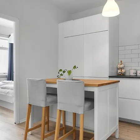 Apartment V53 Lovely 2 Bedroom In *